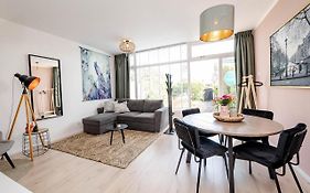 Amsterdam Beach Apartment 9, Private Garden